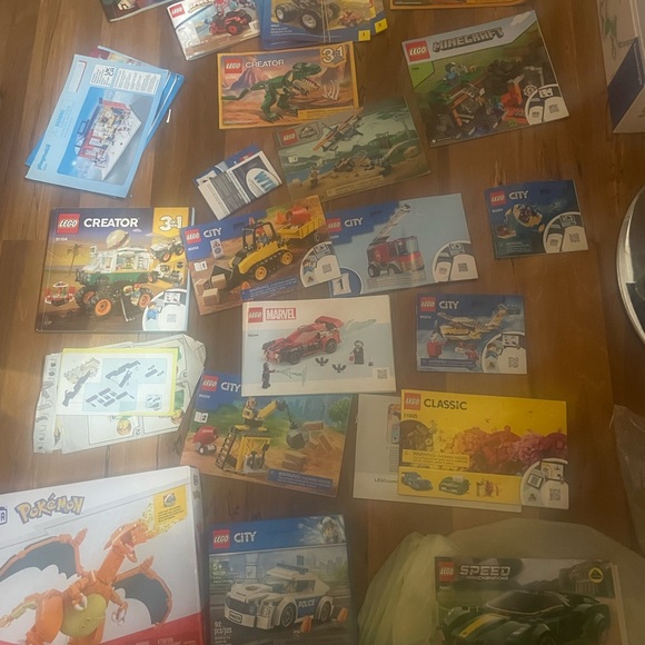 LEGO - Minecraft, dinosaurs, spider-man, pokemon, police, - 45 instructions !! - Picture 10 of 10